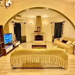 Villa Karakum With Private Pool Girne Kyrenia