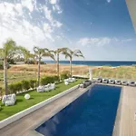 Villa Papadopo - Luxury 3 Bedroom Villa With Private Pool, Hot Tub And Sea Views