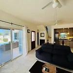 Beach Villa Gladiolus