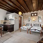 Inia Lara Suites By Nomads