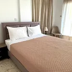 Himonas Apartments