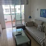 Carisa Downtown With Rooftop Pool