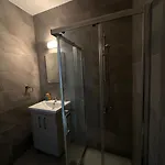 Oroklini'S Flat