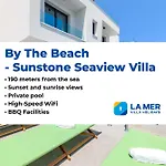 By The Beach - Sunstone Seaview Villa