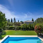 Villa Lara - 11, Spacious Villa With Large Garden And Private Pool On Aphrodite Hills