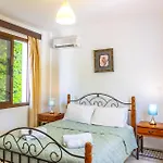 Villa Elissa By Villa Plus