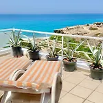 Boho Bay Apartment