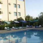 Aparthotel Mandalena