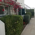 Pelagos Hill Apartment