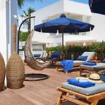 Nausicaa Luxury Villas