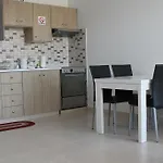 Mishellis Apartments