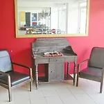 Renos Hotel Apts
