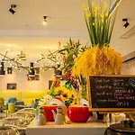 Echarm Hotel Wuhan Jiangxia Zhongbai Plaza