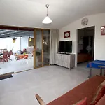 Arodafni Vavla Retreat