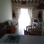 Cy King Village Apartment