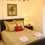 Amadora Luxury Villas