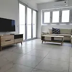 Seaside Apartment In Heard Of Larnaca