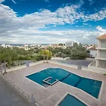 Palm Villa And Apartments