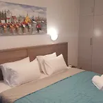 Manoli Apartments