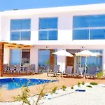 Villa Toscano