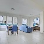 Villa Amaryllis 128