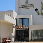 Bellapais Oasis