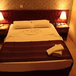 Life Hotel