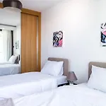 Brand New W/ Rooftop Pool In The Heart Of Kyrenia