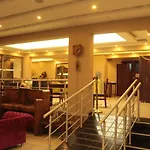 Lıfe Hotel