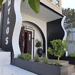 Mylos Court Apartments