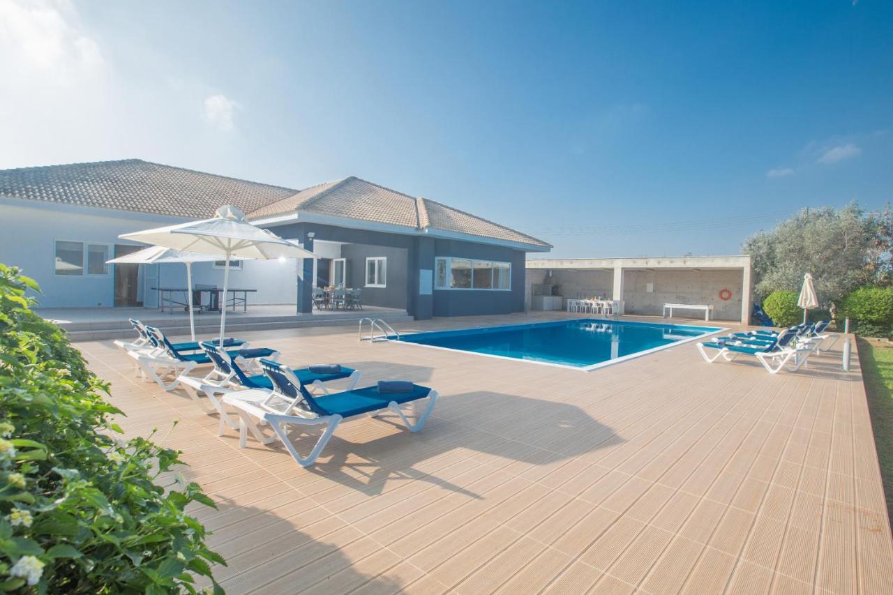 Salamis Villa