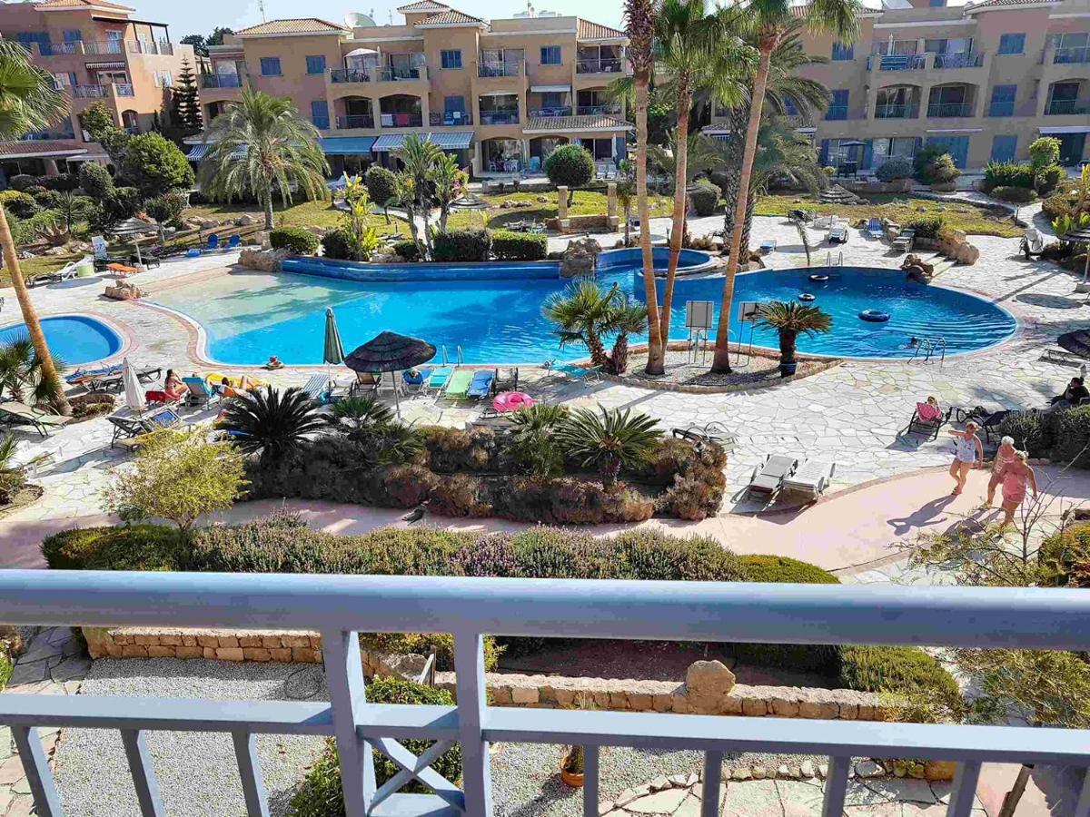 Apartamento Bright 2 Bed, Pool Facing In Limnaria Gardens *