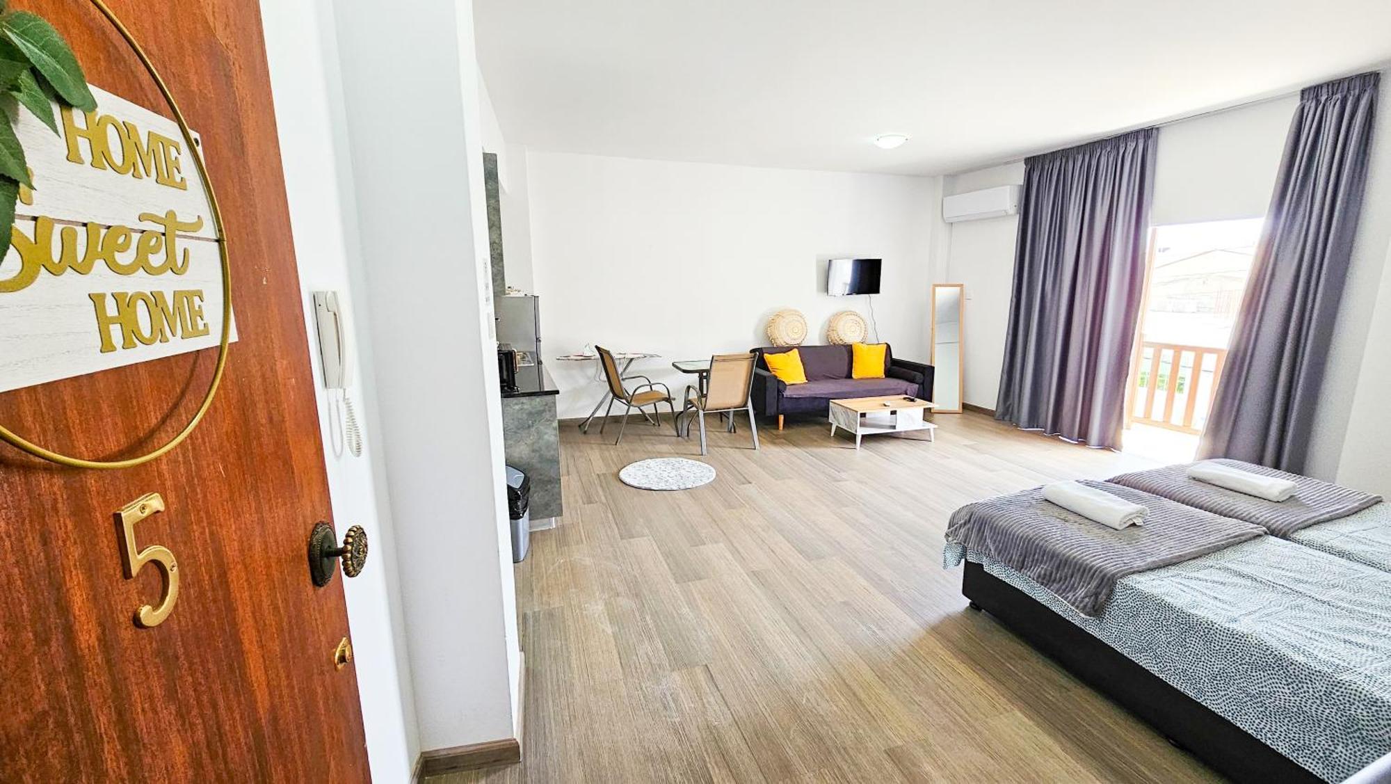 Unique Cozy Studio, 150m From Chabad Lubavitch *