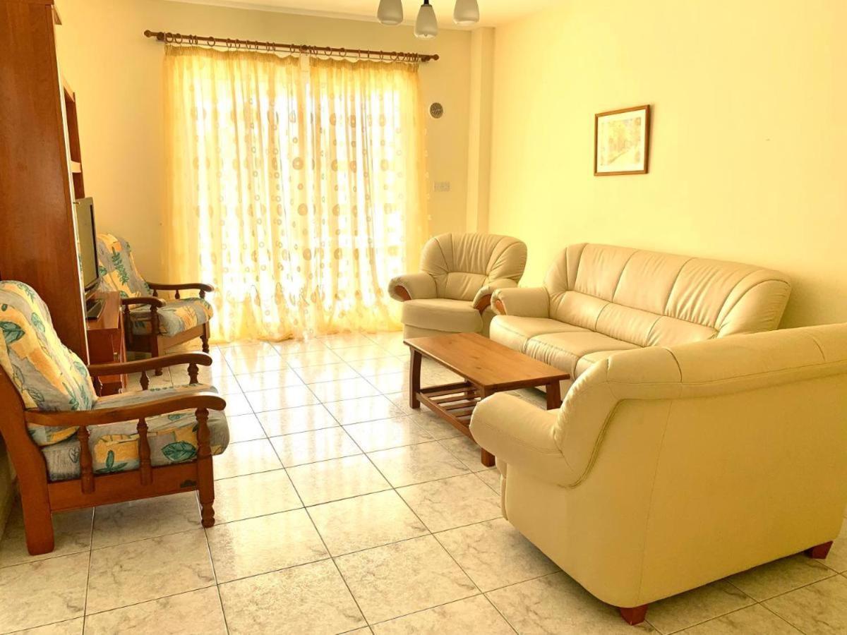 Danaos Complex Appartement