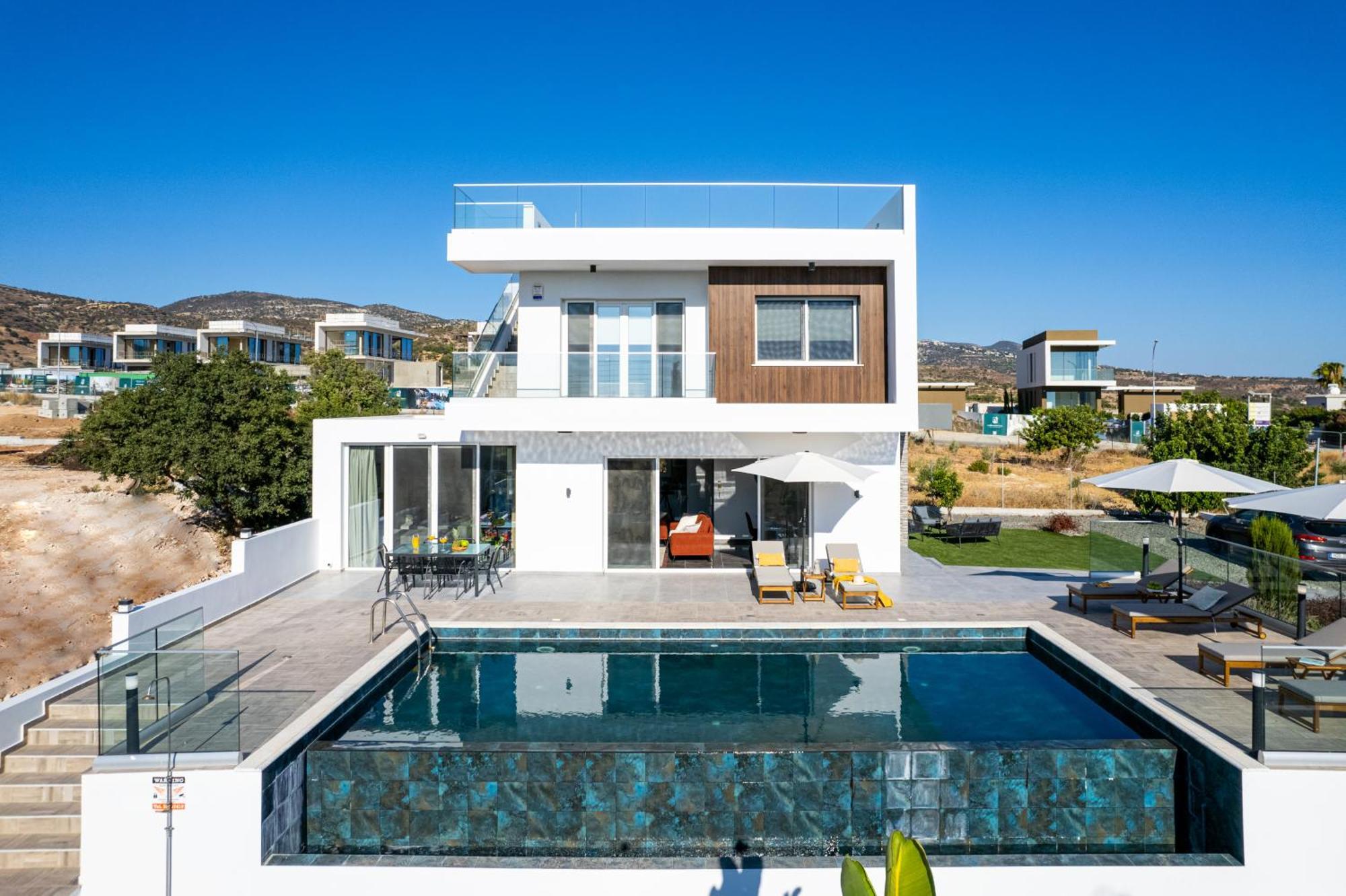 Villa Anais Luxury By Nomads Peyia