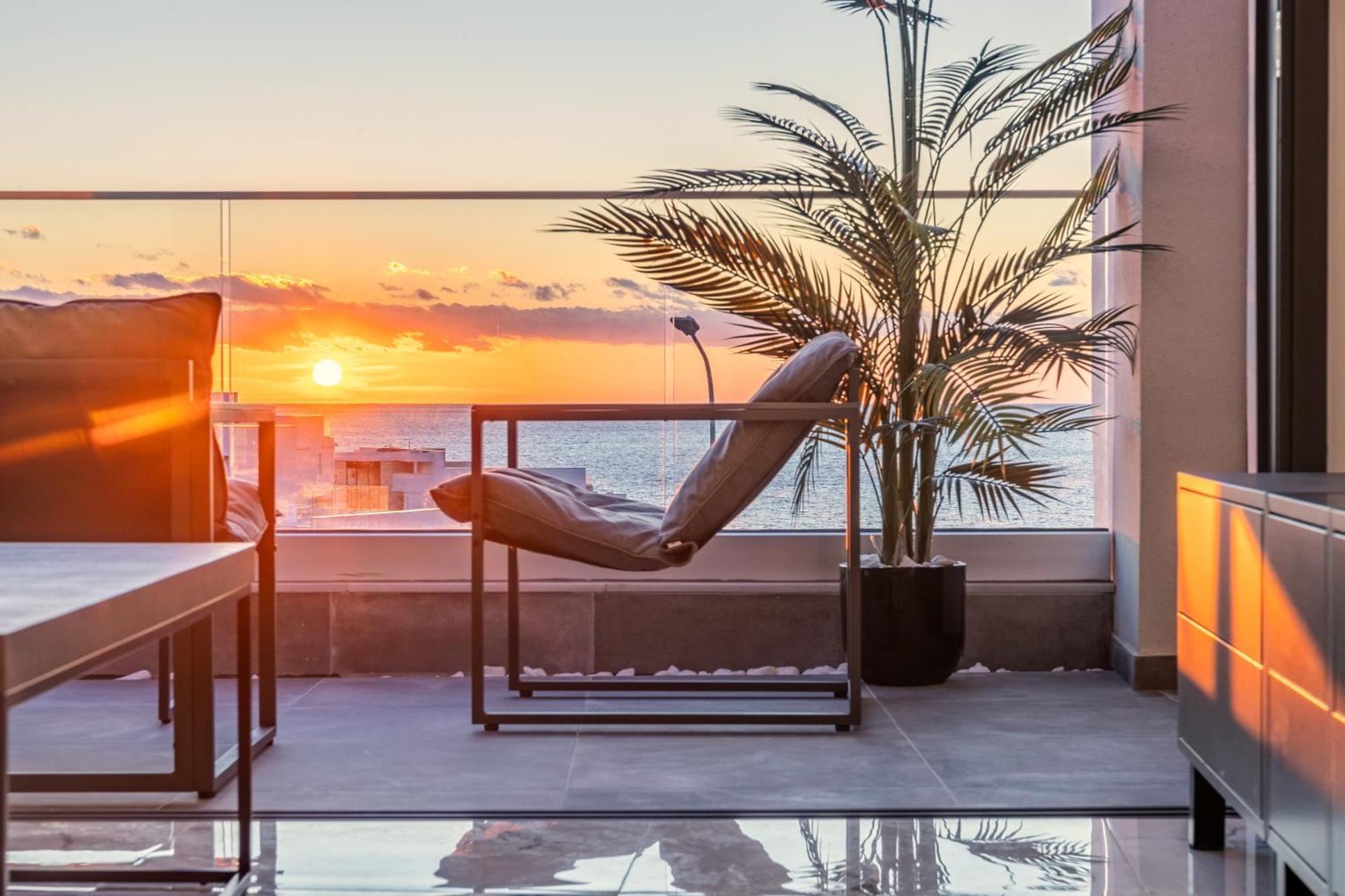 Apartmán Hiddengems Residences 202 - The Lxr Penthouse - Pool & Steps *