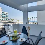 Airbnsea City Centre Side Sea View Apartments