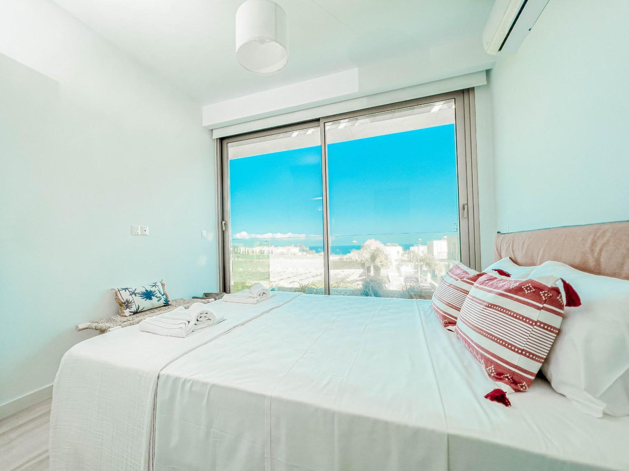 Azure Seaview - Amethyst