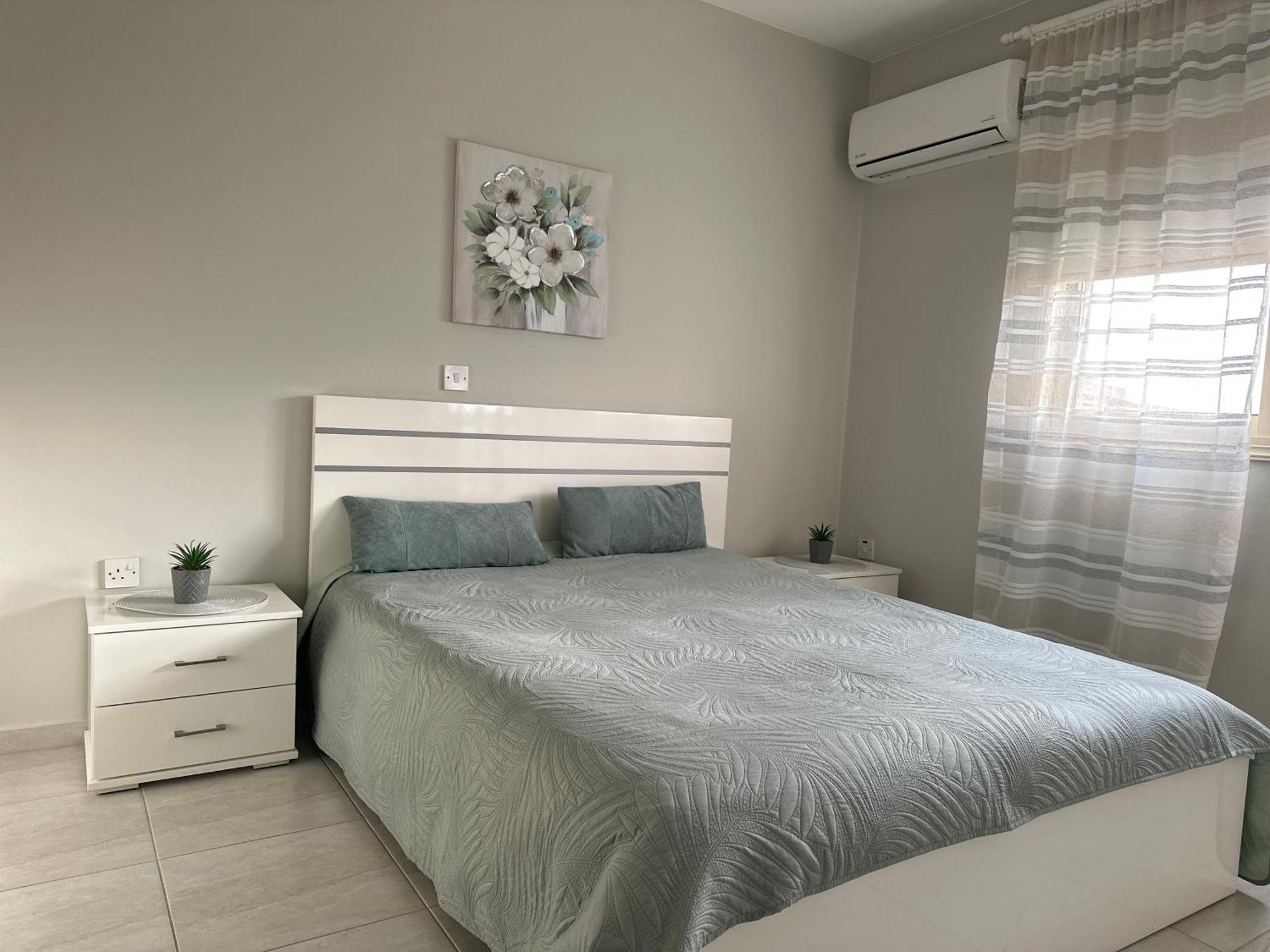 Royal Seacrest а203 Sea View * Пафос