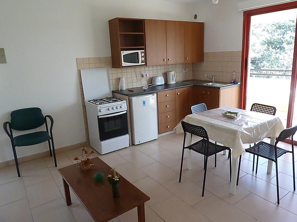 דירה Valentinos Court Paphos
